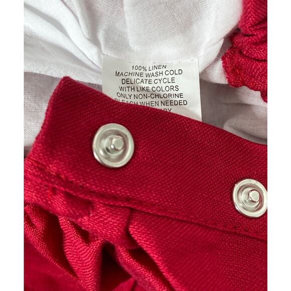The Oaks Apparel Girls 18 Mo Red Linen Christmas Mistletoe Bubble Romper NWT - Picture 5 of 5